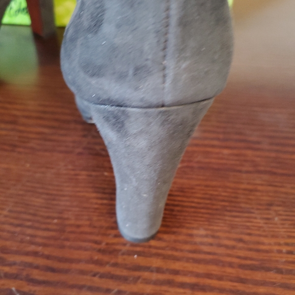Womens Sam Edelman Grey Pewter Suede Bootie Heels, Simone sz 10 New in Box - Picture 4 of 16